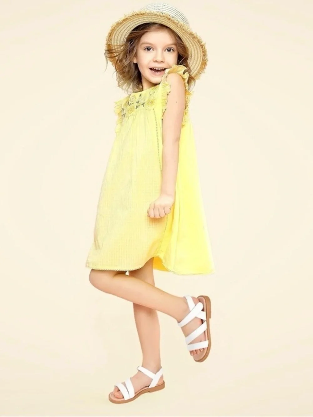 PANDANINJIA Girls Sandals Monica Summer Open Toe Flats Shoes Dress Sandals 2